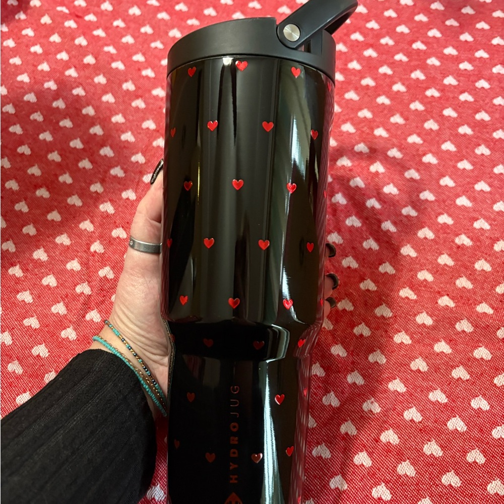 Hydrojug Queen of Hearts 40oz Sport Tumbler